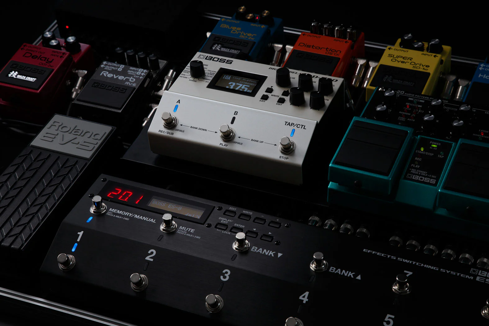 BOSS DD-500 Digital Delay Pedal - Image 2