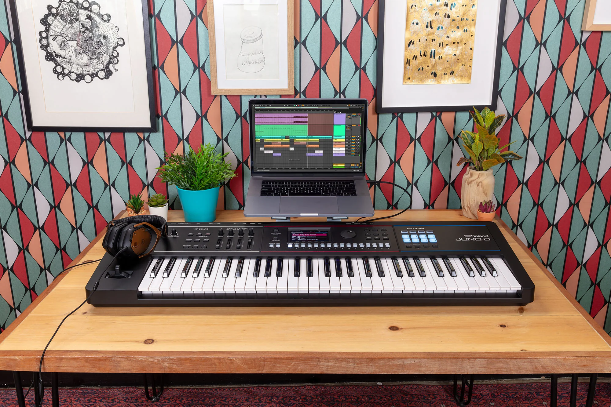 Roland JUNO-D6 Performance Synthesizer (61 Keys) - Image 8