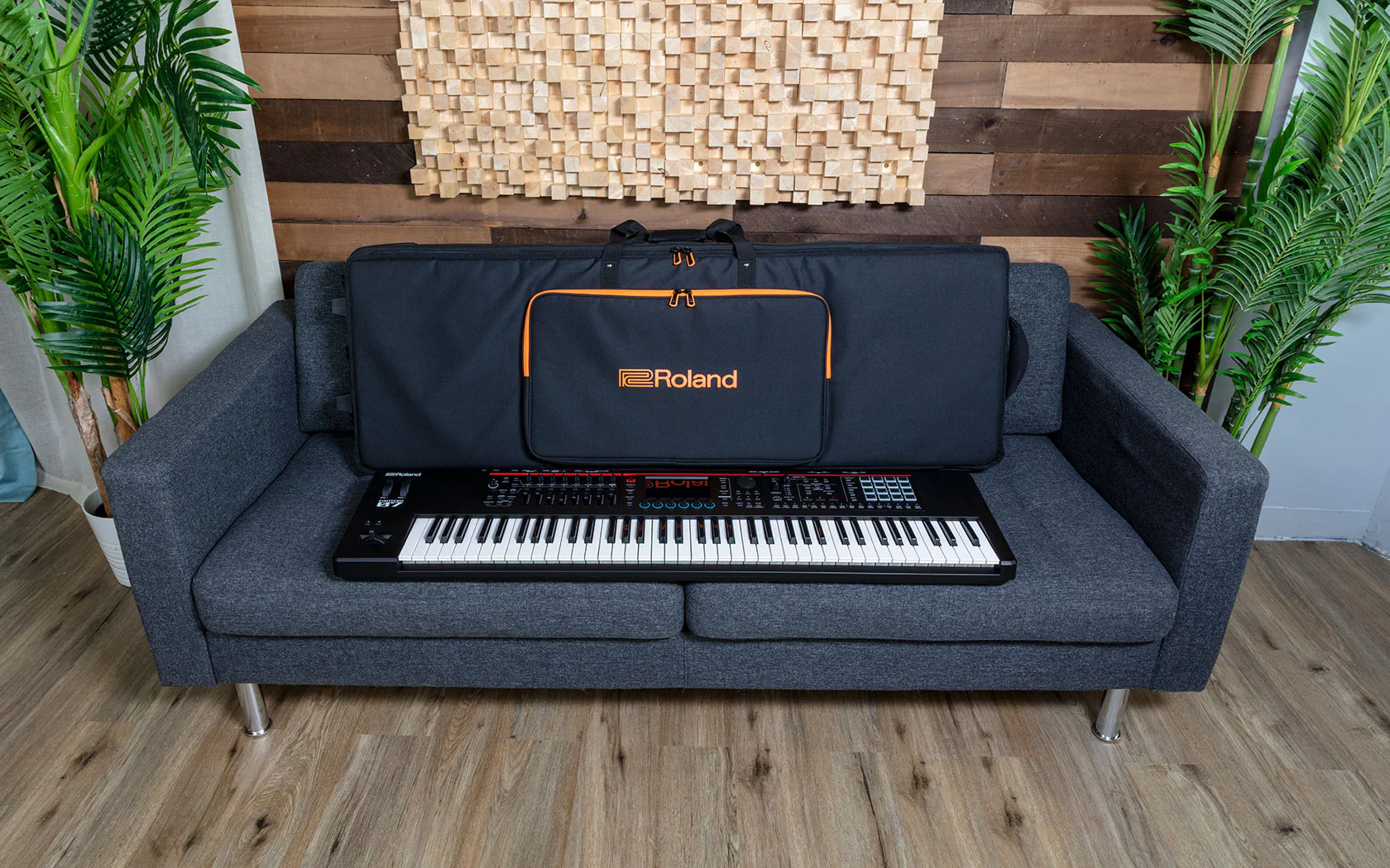 Roland SC-G88W3 88-Key Keyboard Soft Case with Wheels - Image 2