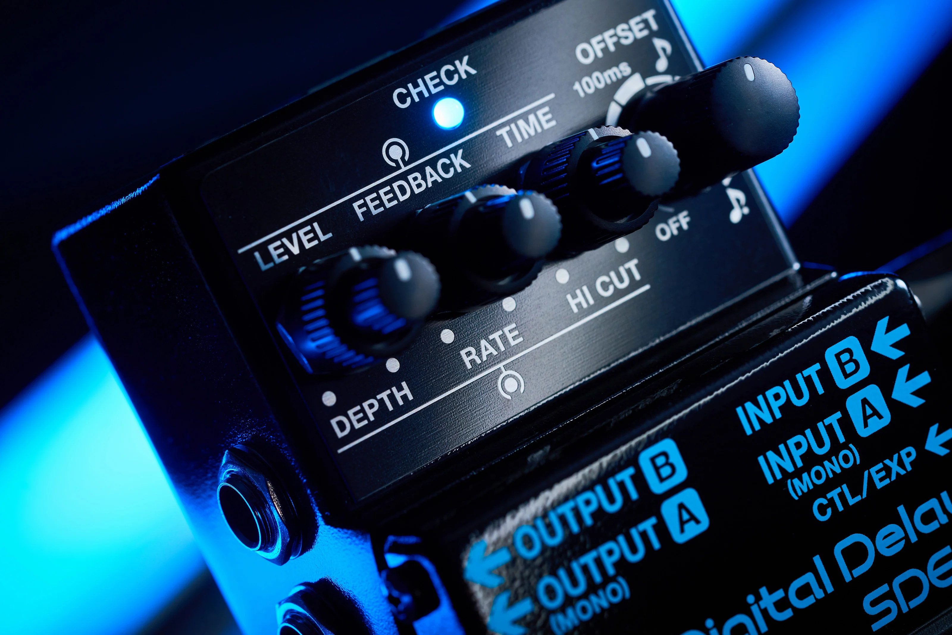 BOSS SDE-3 Dual Digital Delay Pedal - Image 8