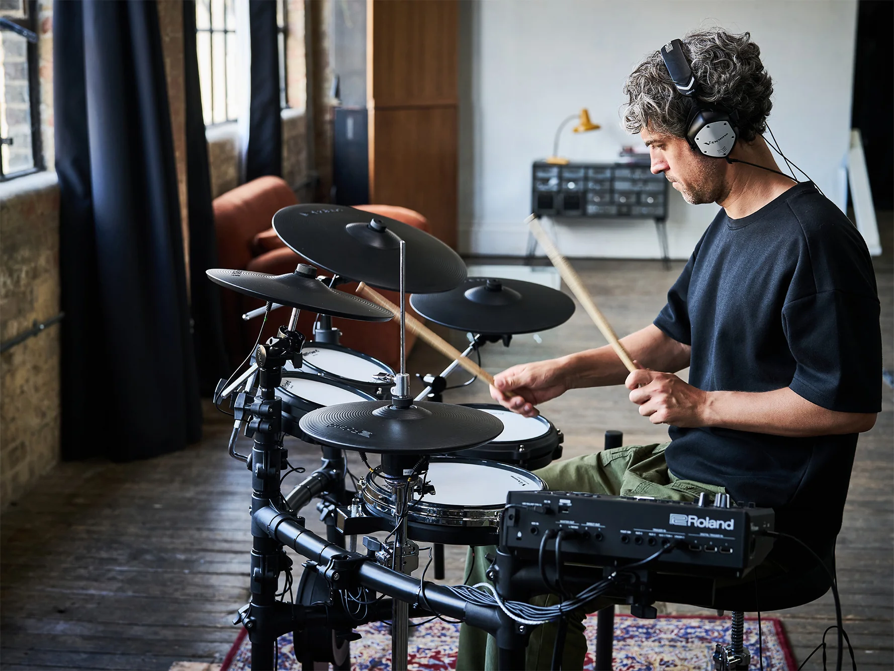 Roland TD513 V-Drums Digital Drum Kit with Hardware & Accessories - Image 6