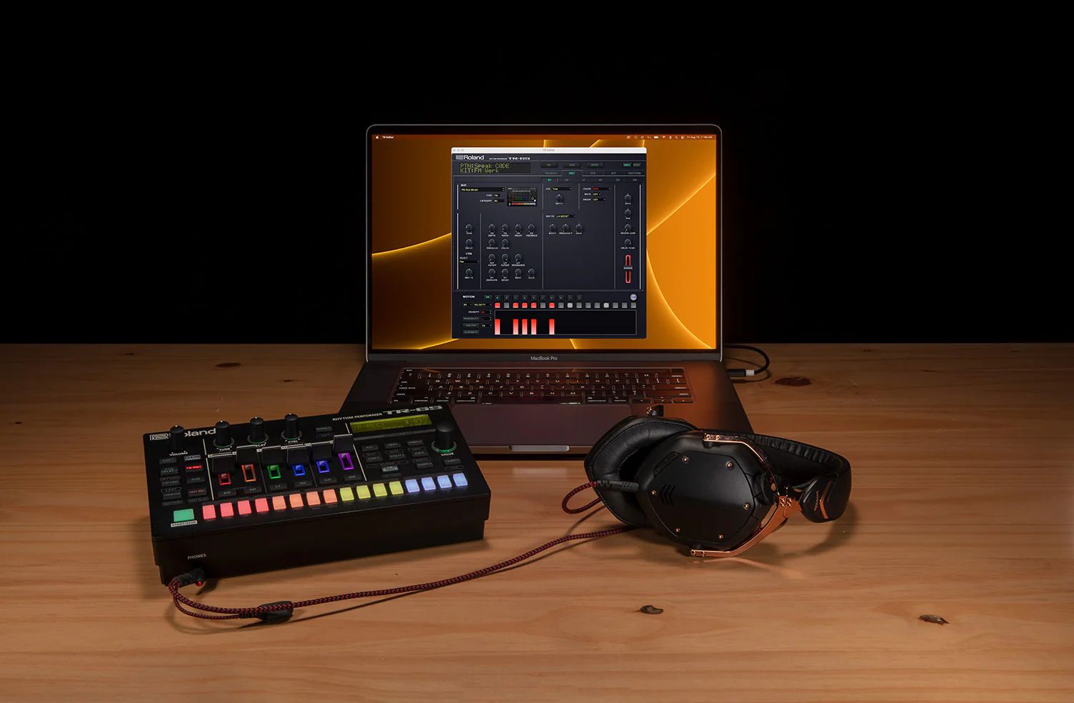 Roland TR-6S Rhythm Composer with Sample Playback - Image 8