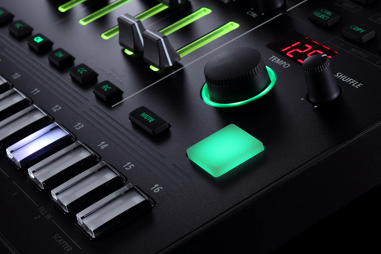 Roland TR-8S Rhythm Composer with Sample Playback - Image 8