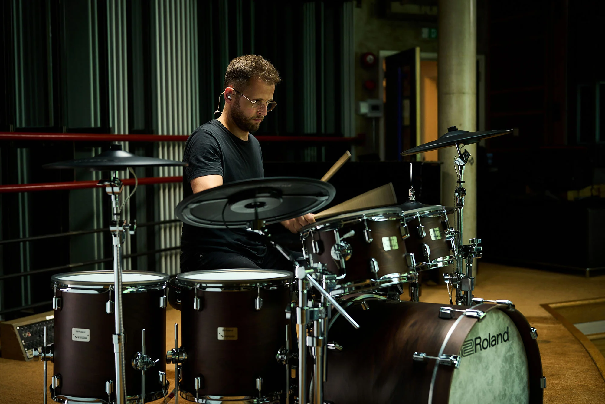 Roland VAD716-SW V-Drums Acoustic Design Kit (Satin Walnut), exc. Accessories - Image 9