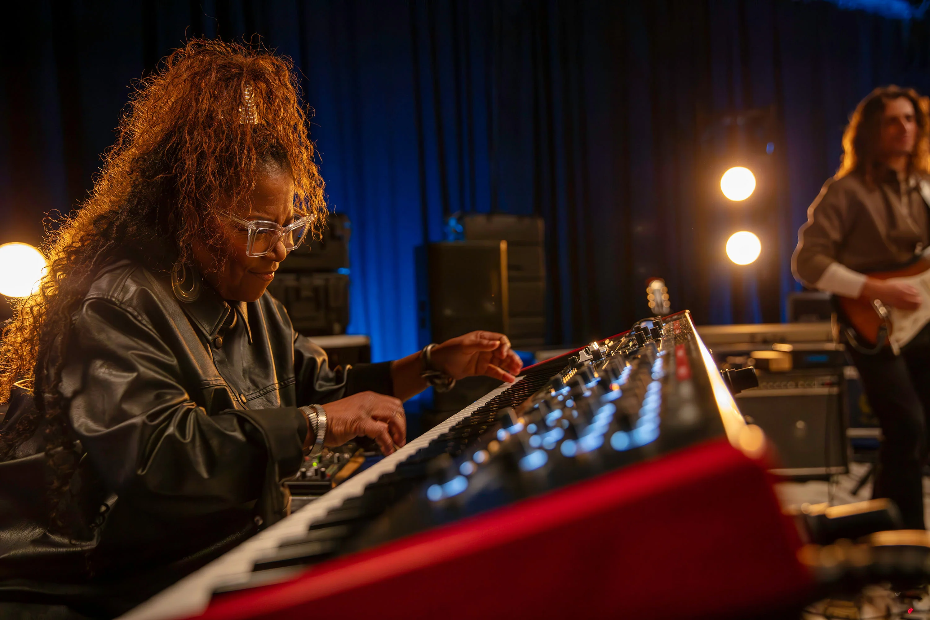 Roland V-Stage 76 Stage Keyboard with Semi Weighted Keys - Image 13